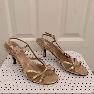 🐝 Rhinestone Heart Metallic Gold Strappy Heels Size 7.5
